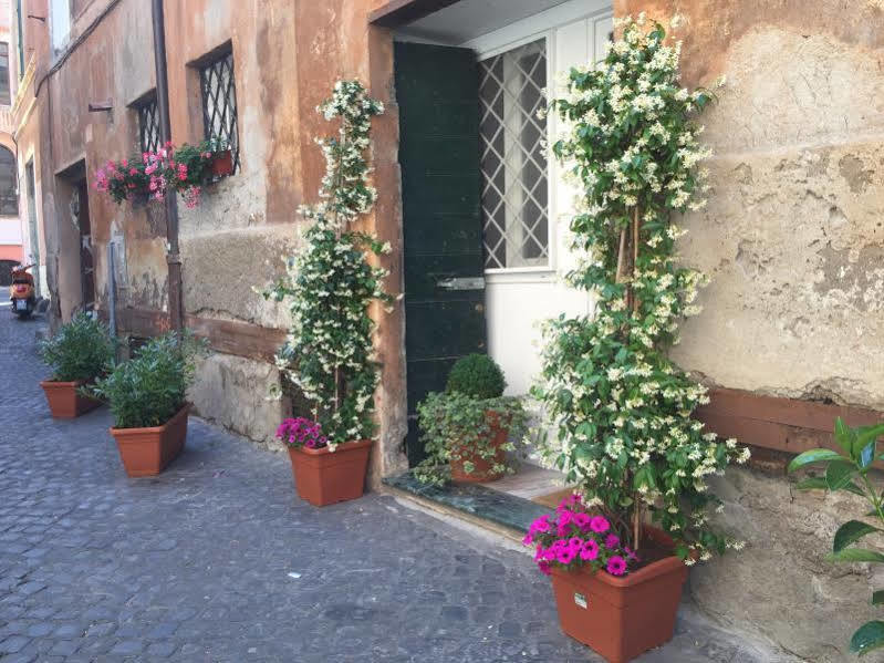 Nl Trastevere Rome Luaran gambar